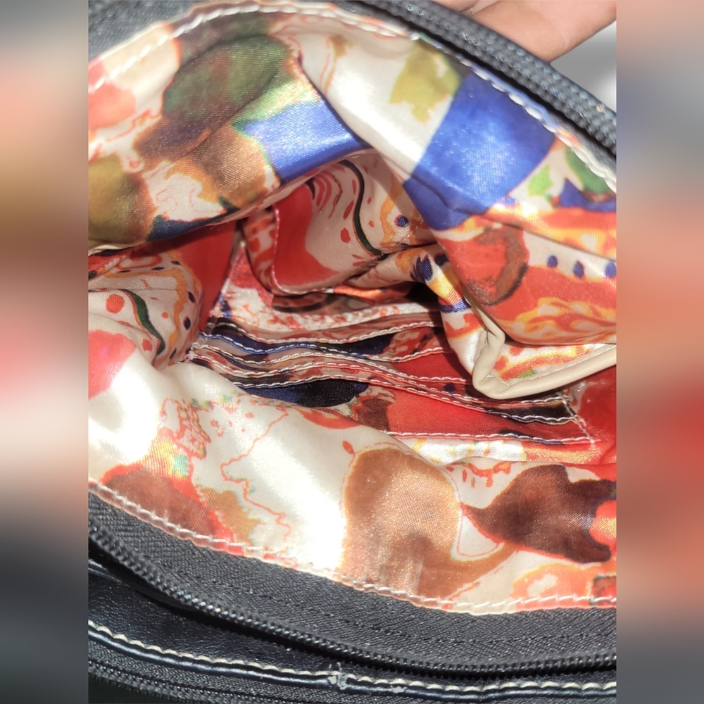 Tyler Rodan purse - Picture 7 of 8